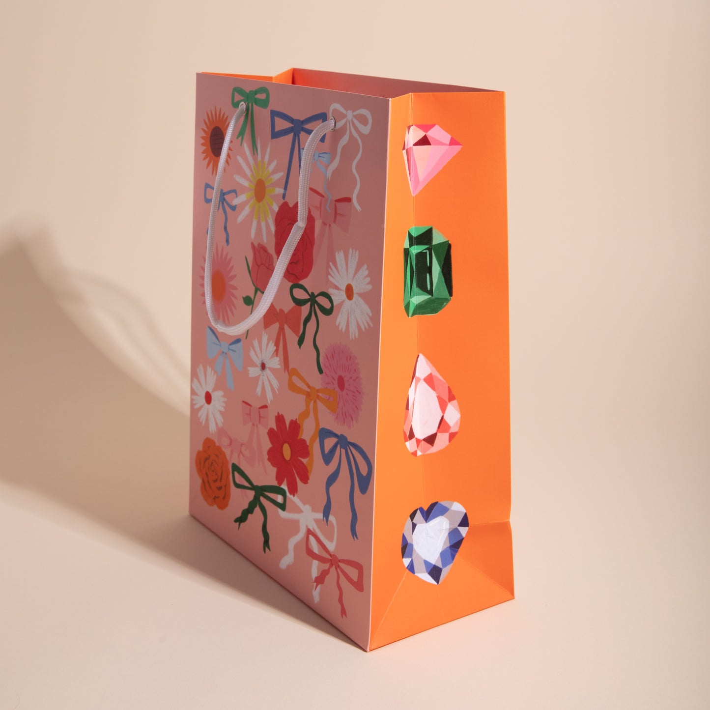 PETALS AND BOWS - Gift Bag